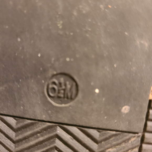 Guess ankle boots. G by guess 6.5 - Picture 3 of 5